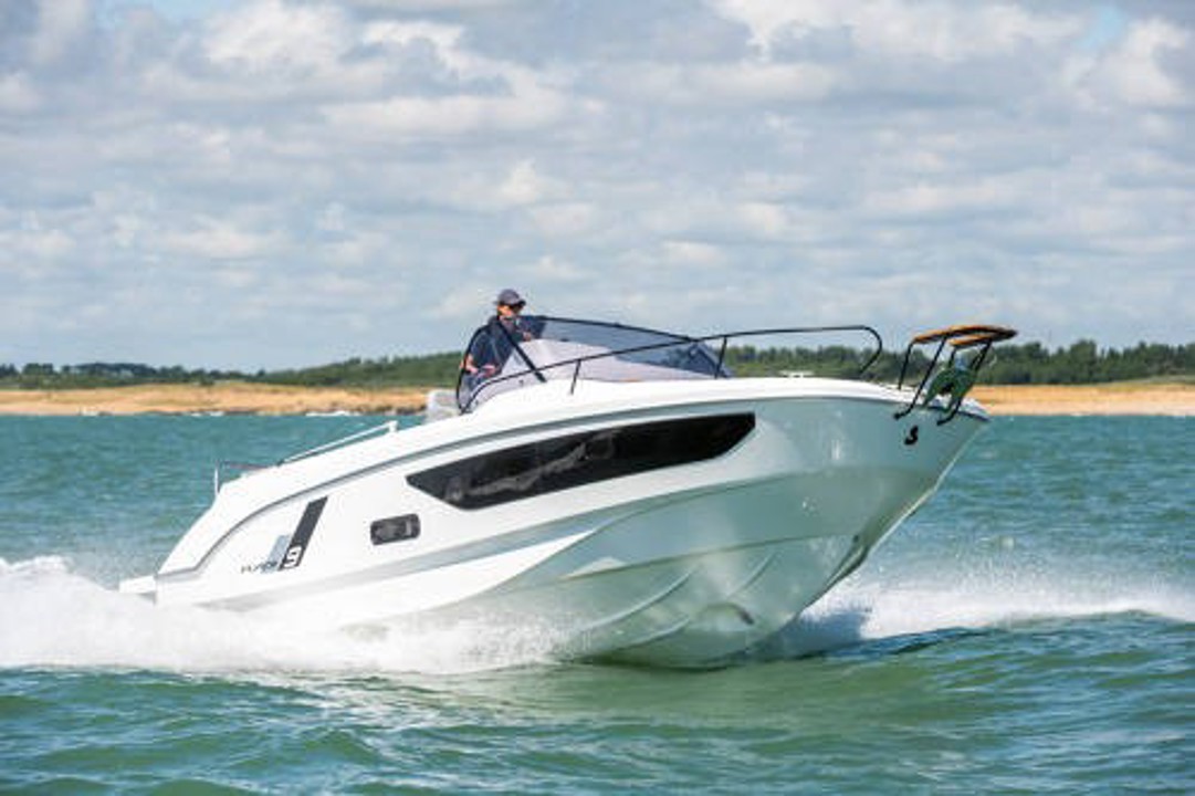 beneteau flyer 9 sundeck