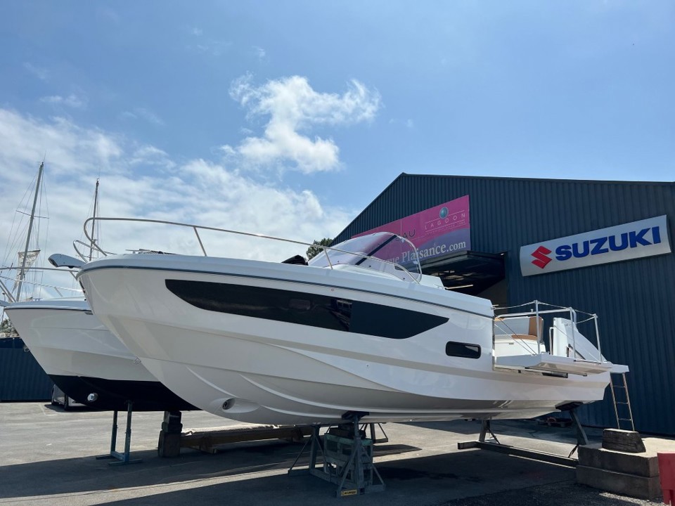 beneteau flyer 9 sundeck