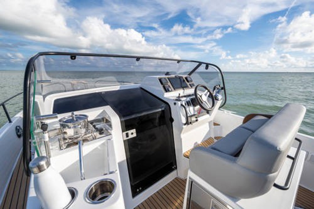beneteau flyer 9 sundeck