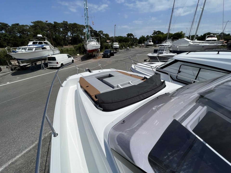 beneteau flyer 9 sundeck