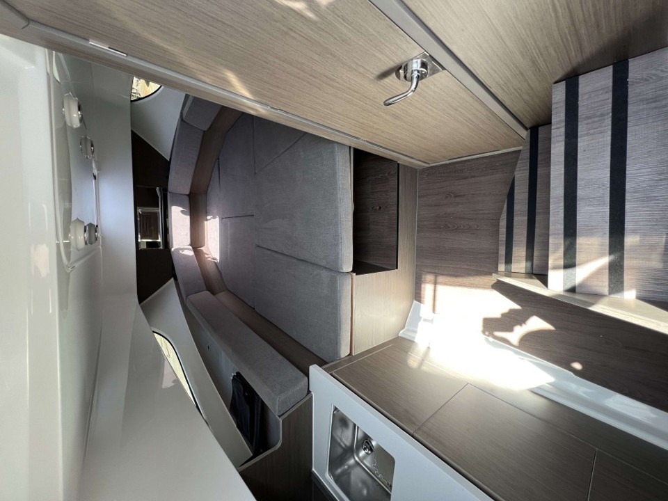 beneteau flyer 9 sundeck