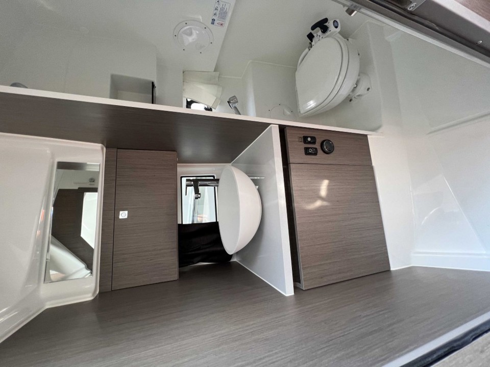 beneteau flyer 9 sundeck