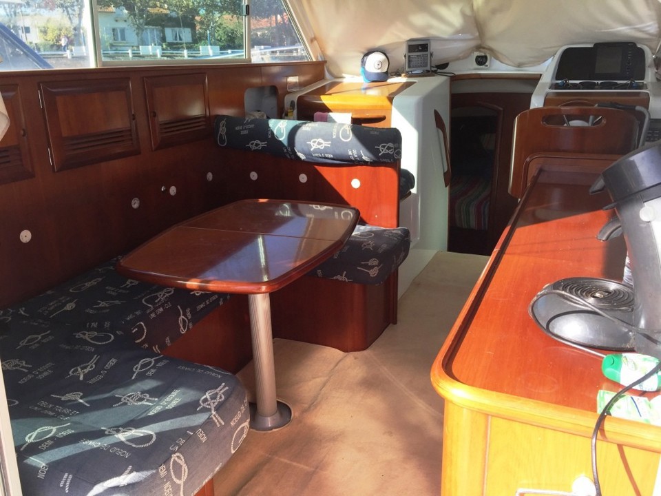 beneteau antares 10.80