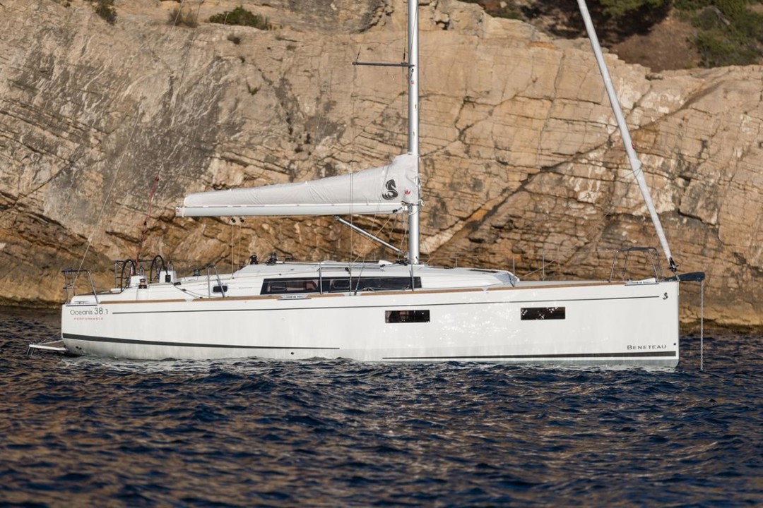 beneteau oceanis 38.1