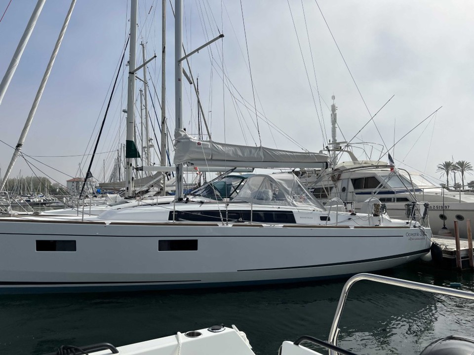 beneteau oceanis 38.1