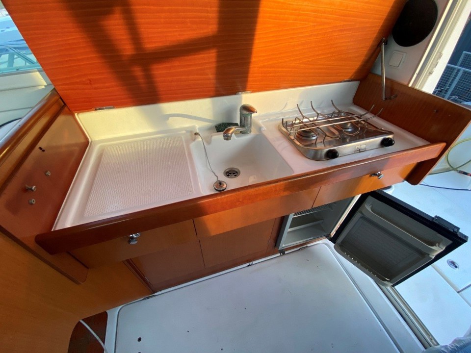 beneteau antares serie 9