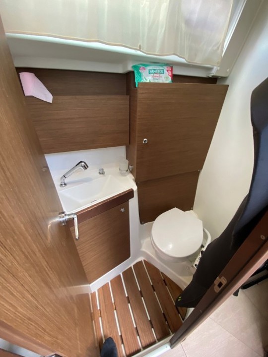 beneteau oceanis 38.1