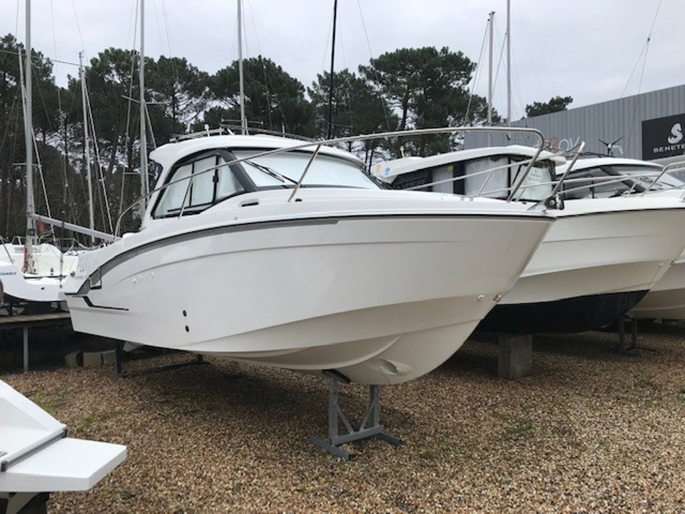 beneteau antares 7 v2