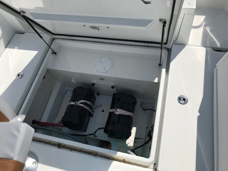 beneteau flyer 8 spacedeckv2