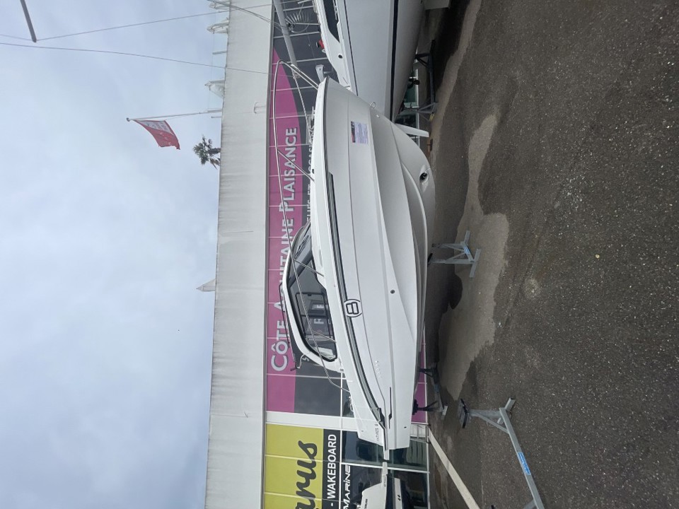 beneteau antares 8 ob v2