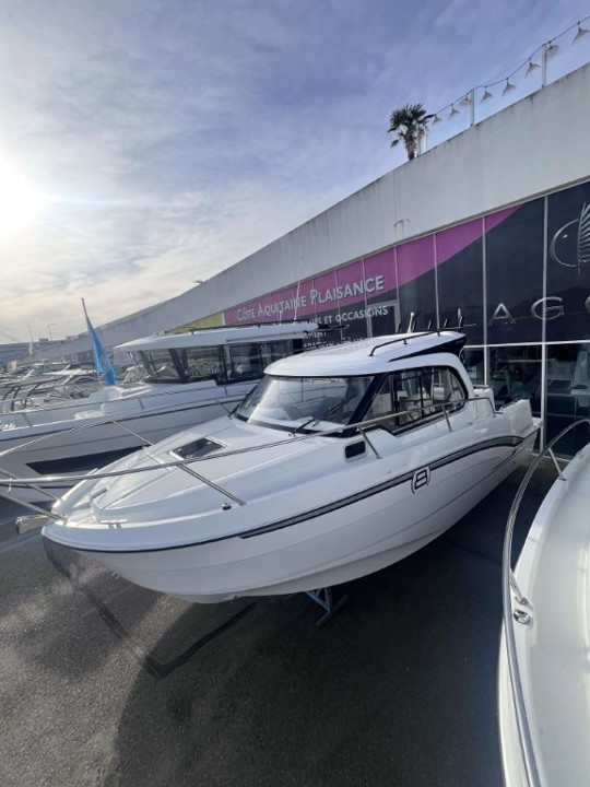 beneteau antares 8 ob v2