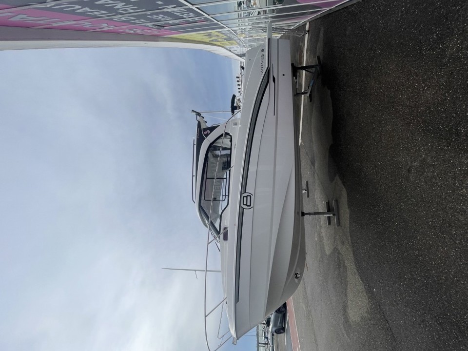 beneteau antares 8 ob v2