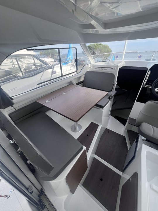 beneteau antares 8 ob v2