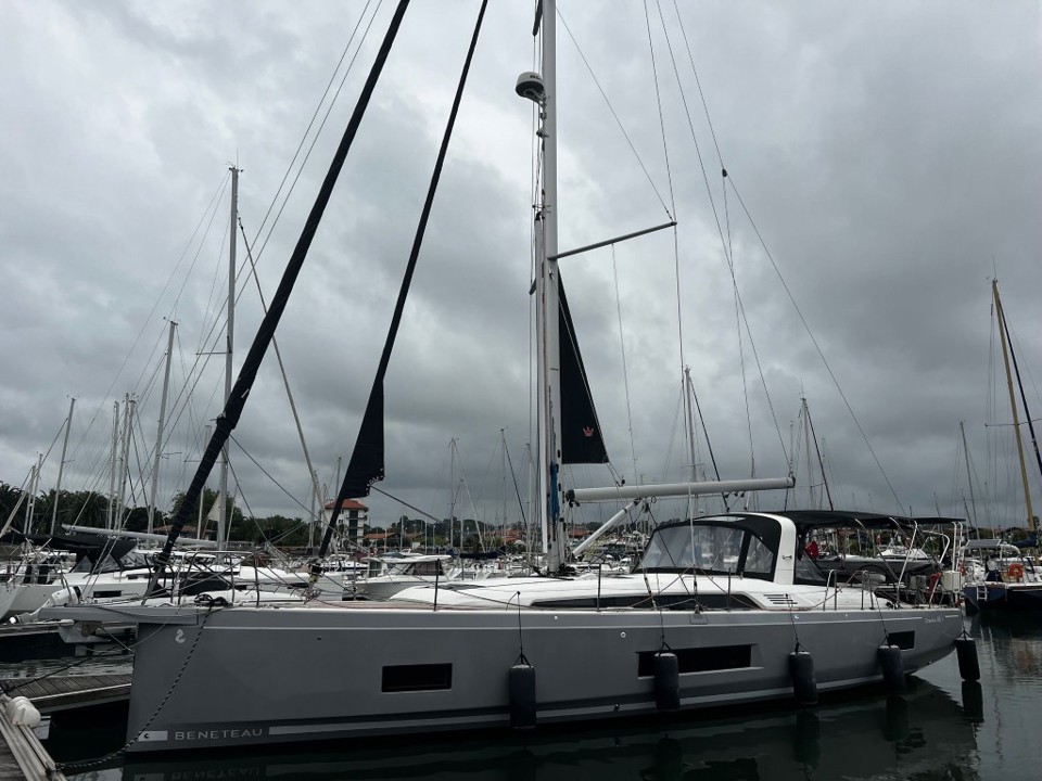 Beneteau oceanis 46.1