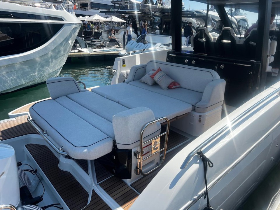 Beneteau Gran turismo 35 new