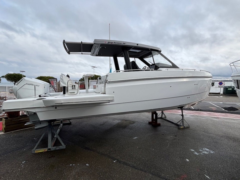 Beneteau Gran turismo 35 new