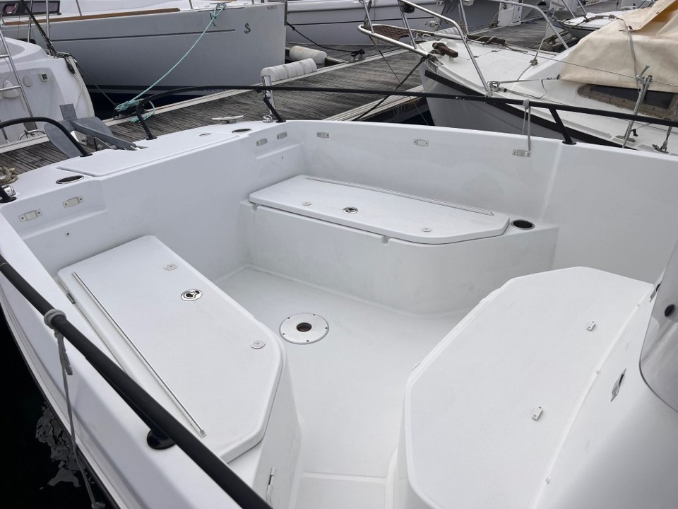 beneteau flyer 8 spacedeck