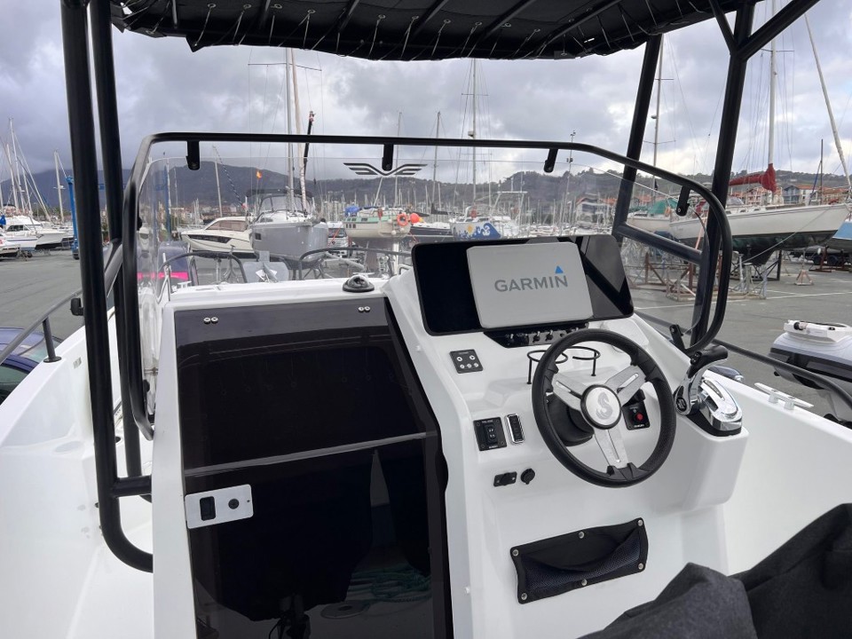 beneteau flyer 8 spacedeck