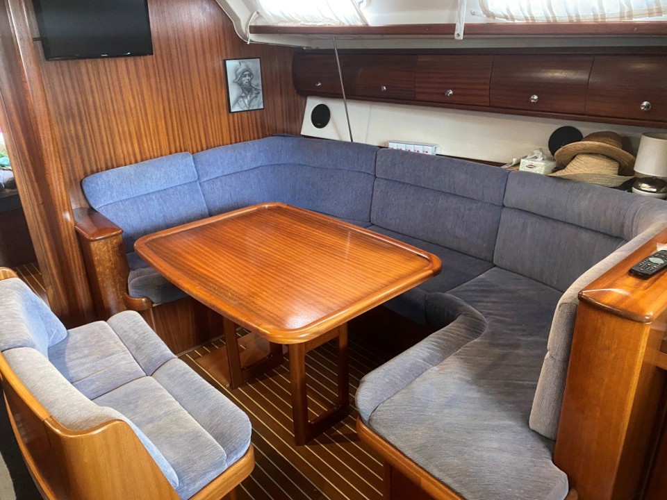 bavaria bavaria 44 cruiser