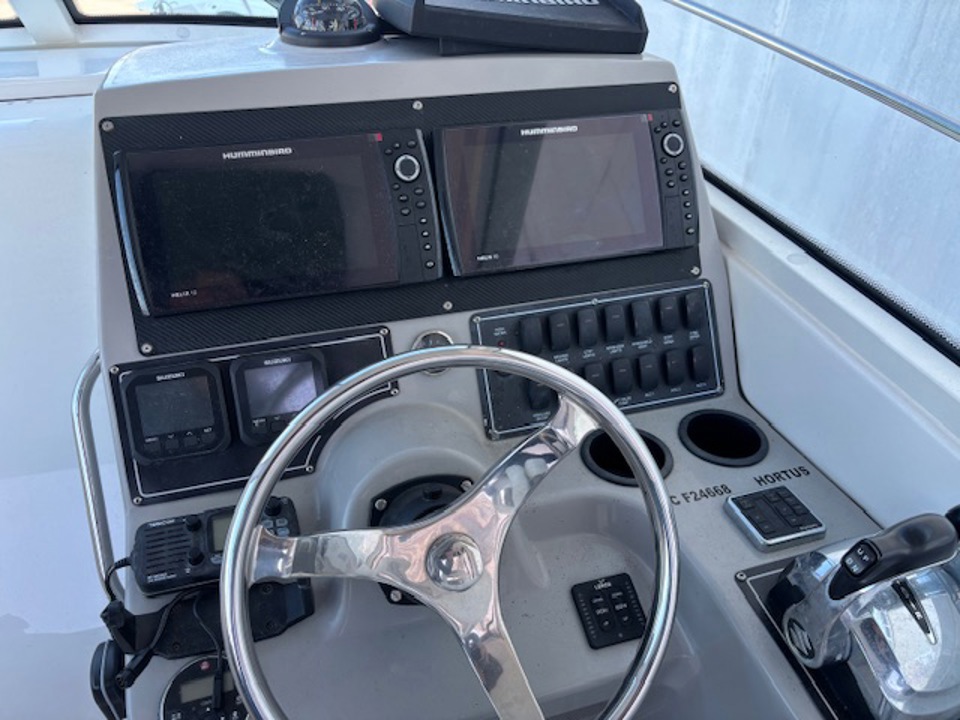boston whaler 285 conquest