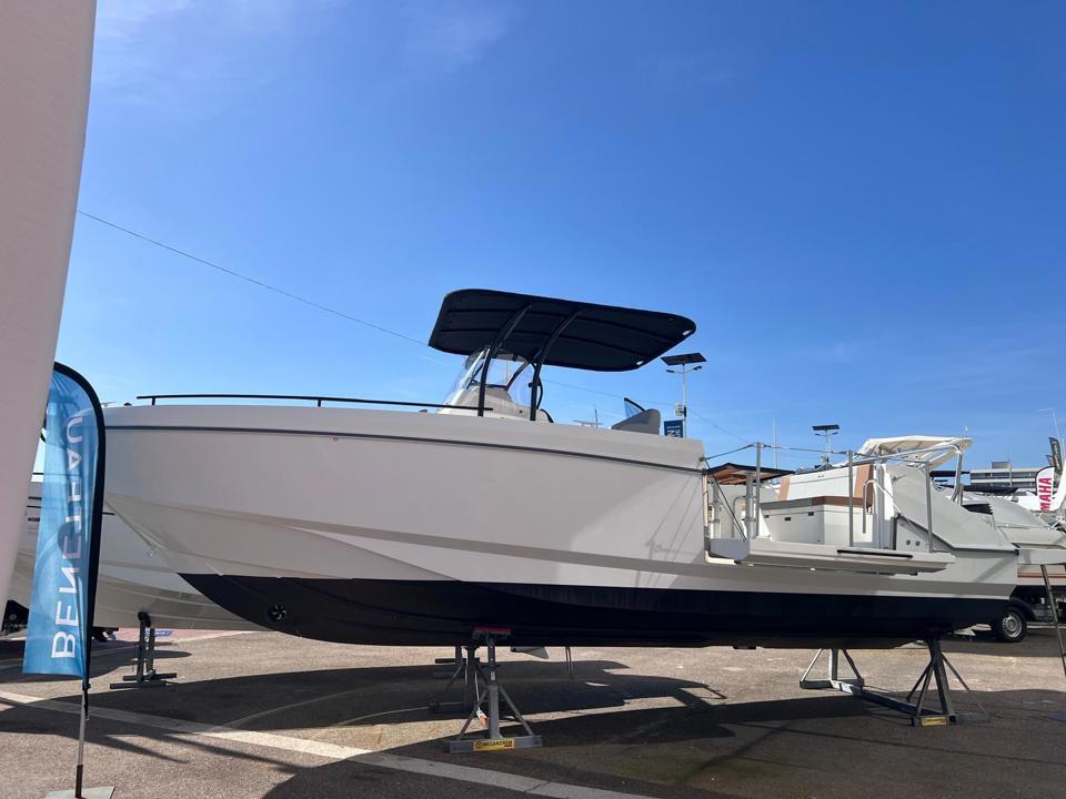 beneteau flyer 9 spacedeck