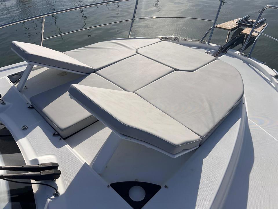 jeanneau MERRY FISHER 10.95