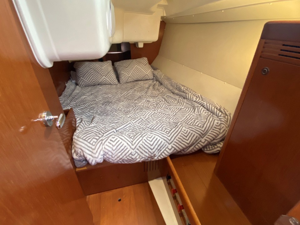BENETEAU OCEANIS 37