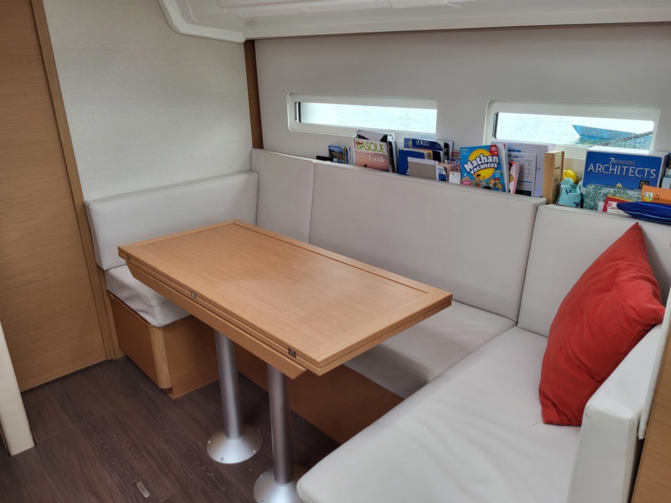 JEANNEAU SUN ODYSSEY 410