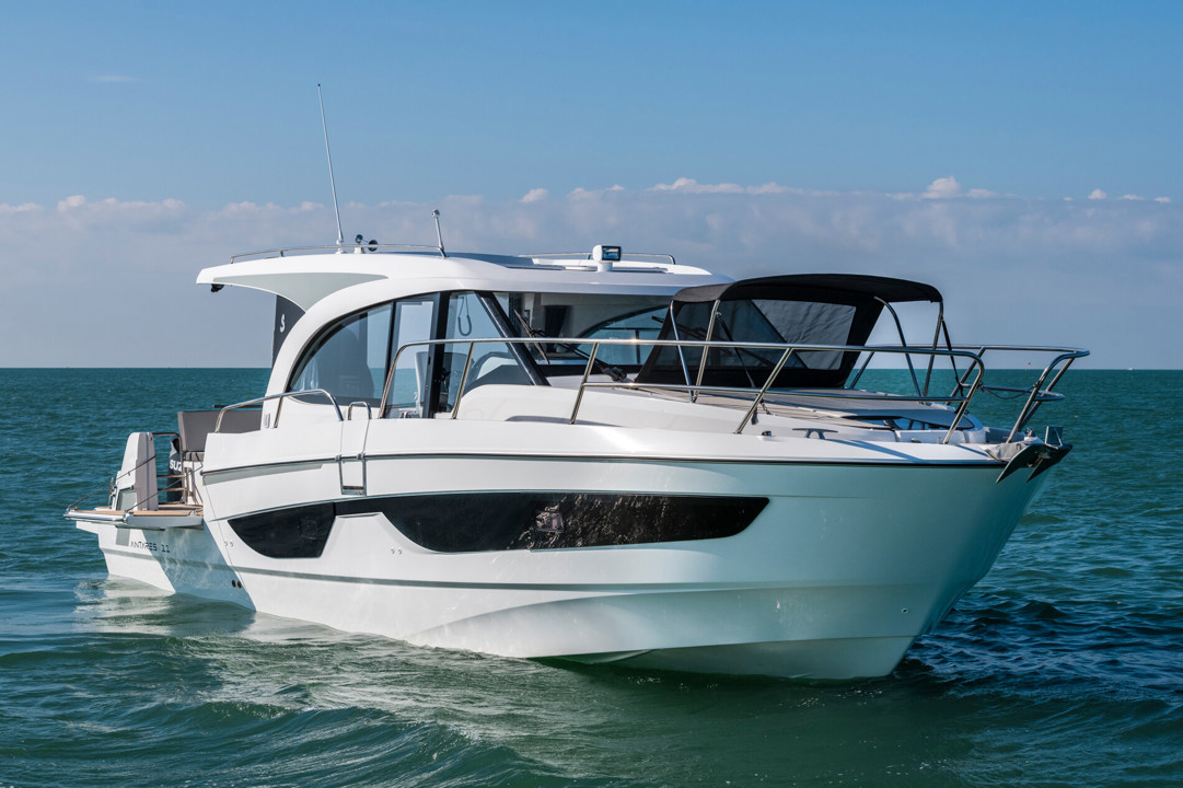 BENETEAU ANTARES 11 OB
