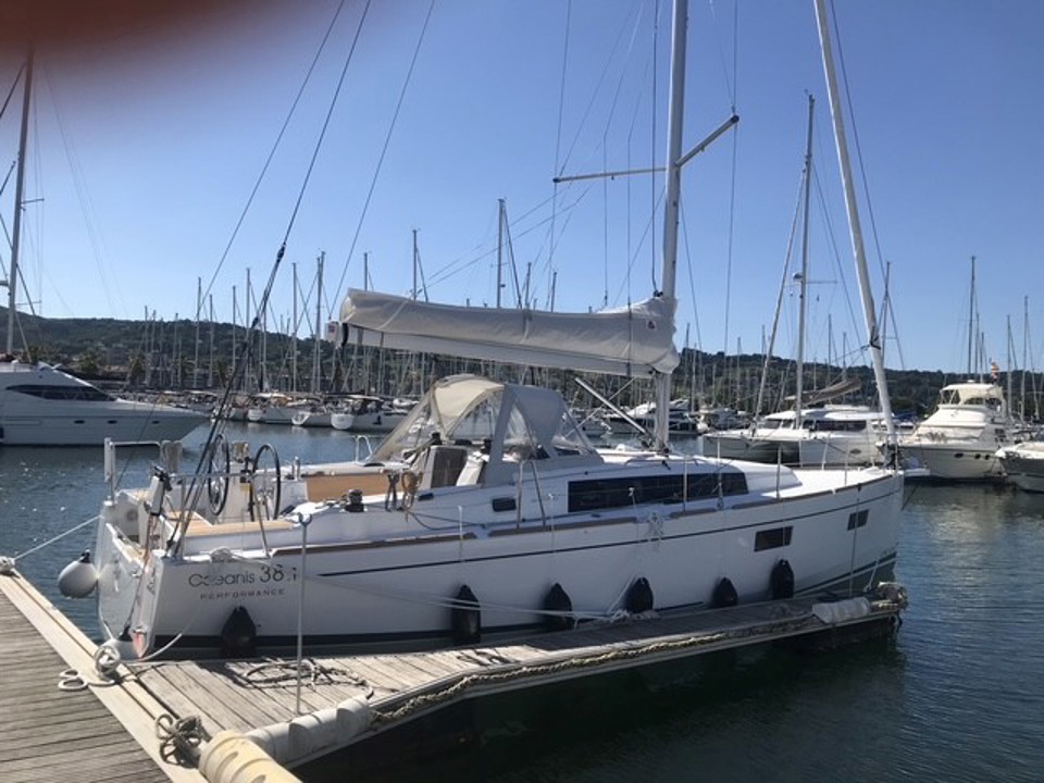 beneteau oceanis 38.1