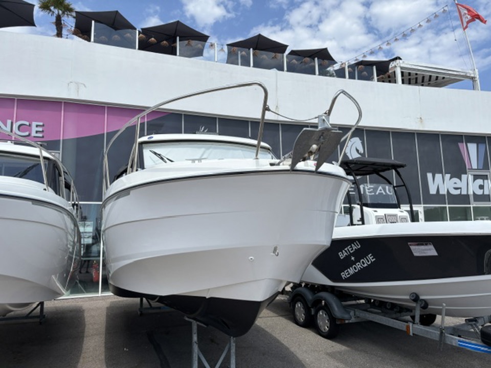 beneteau ANTARES 8 V2