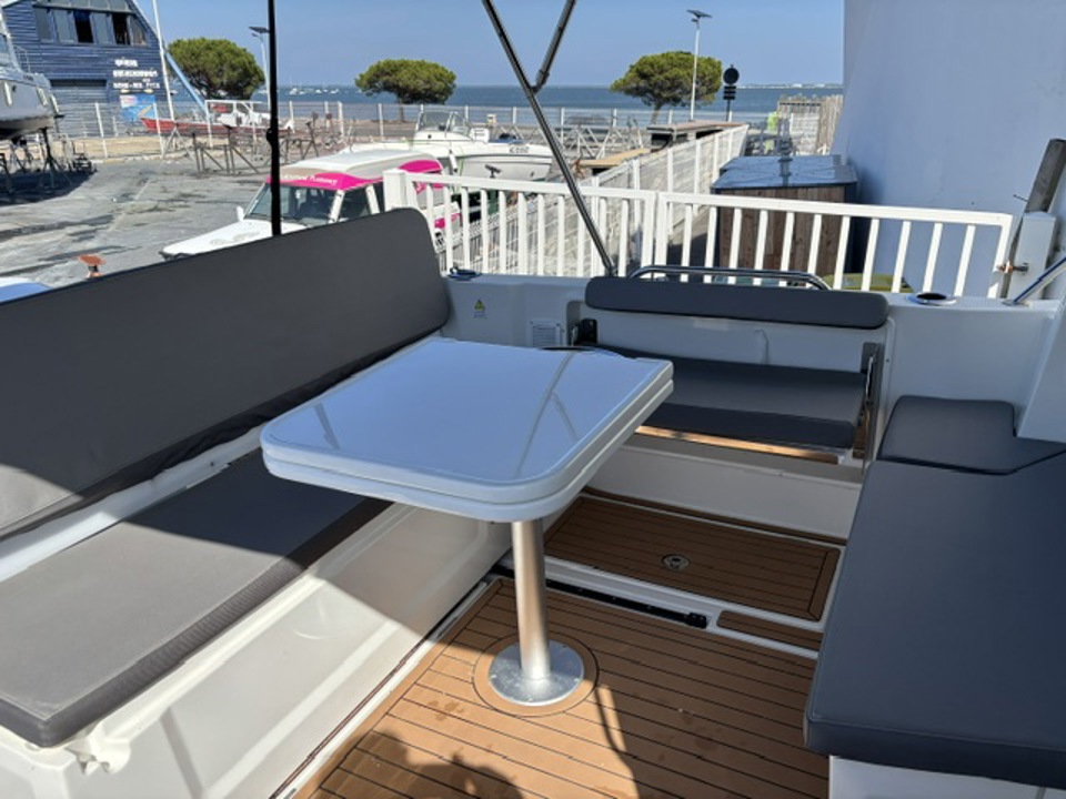 beneteau ANTARES 8 V2