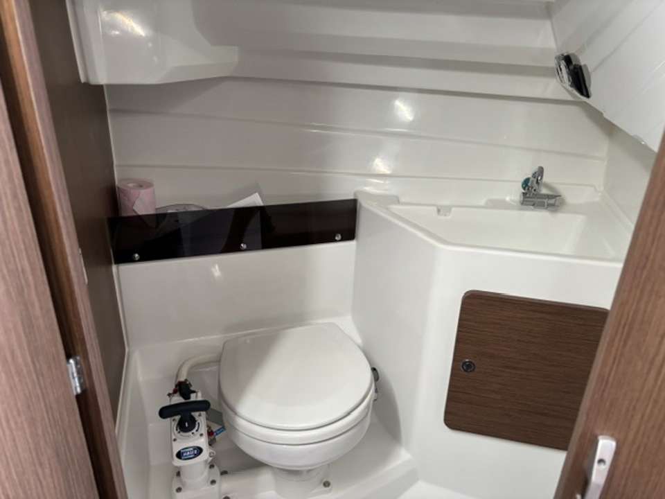 beneteau ANTARES 8 V2