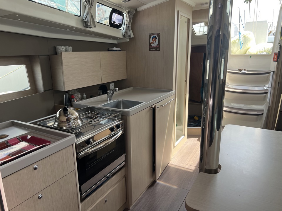 beneteau oceanis 38.1