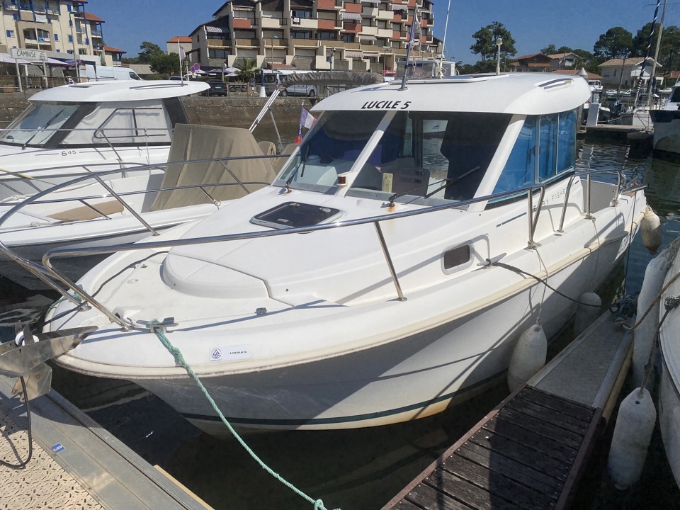 JEANNEAU MERRY FISHER 725 HB