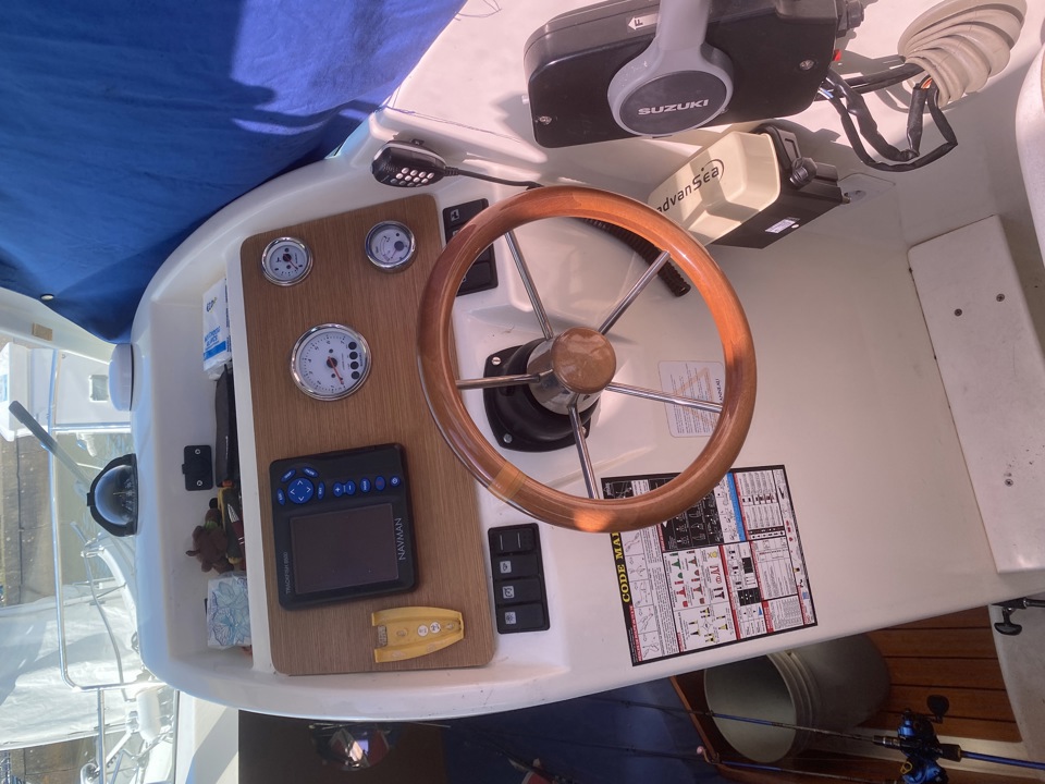 JEANNEAU MERRY FISHER 725 HB