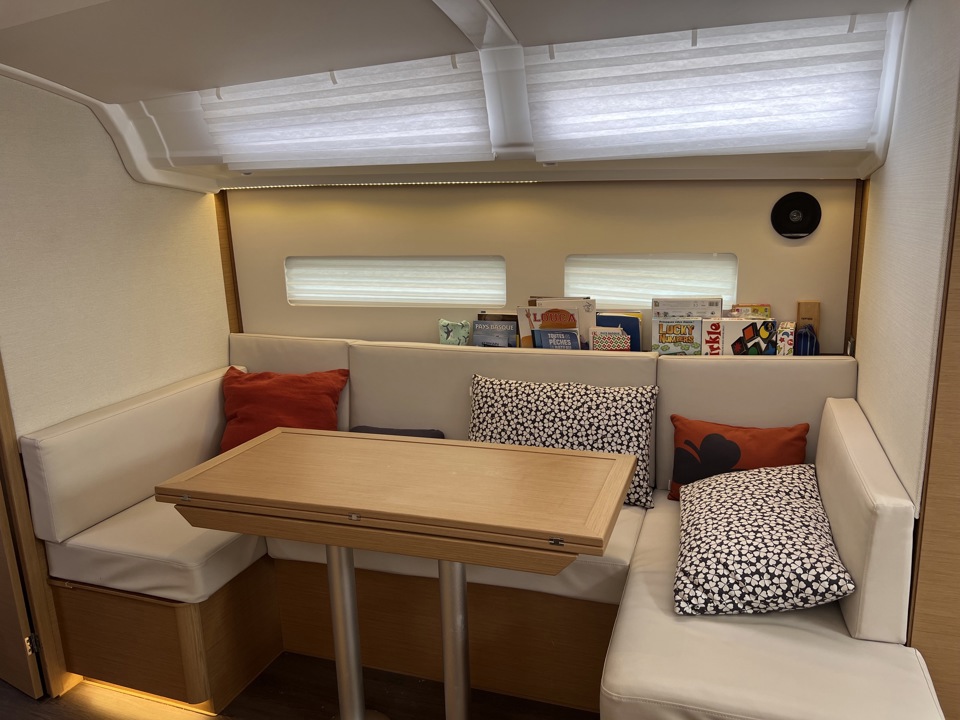 JEANNEAU SUN ODYSSEY 410