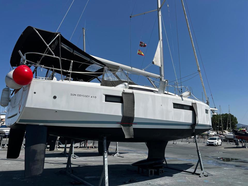 JEANNEAU SUN ODYSSEY 410