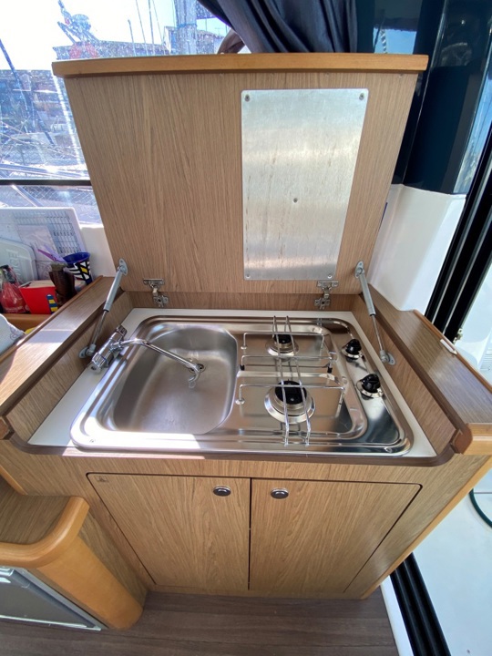 beneteau Antares 880