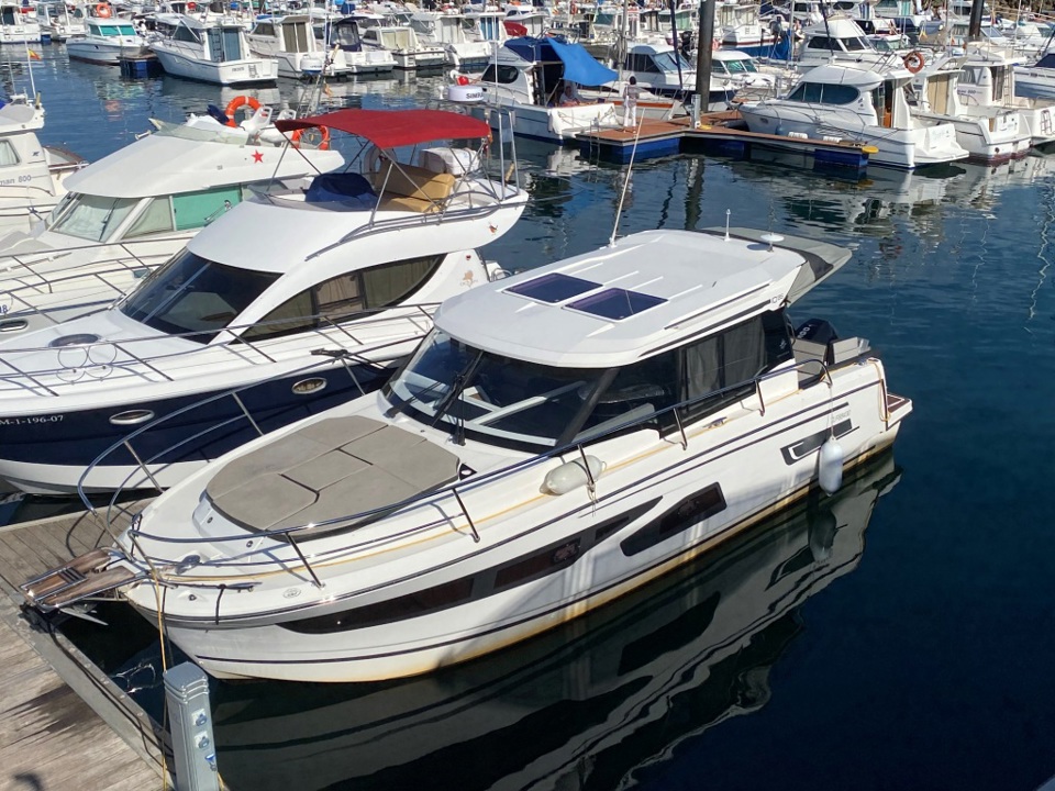 jeanneau MERRY FISHER 1095