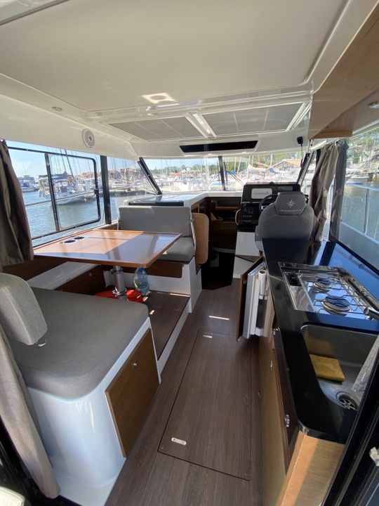 jeanneau MERRY FISHER 1095