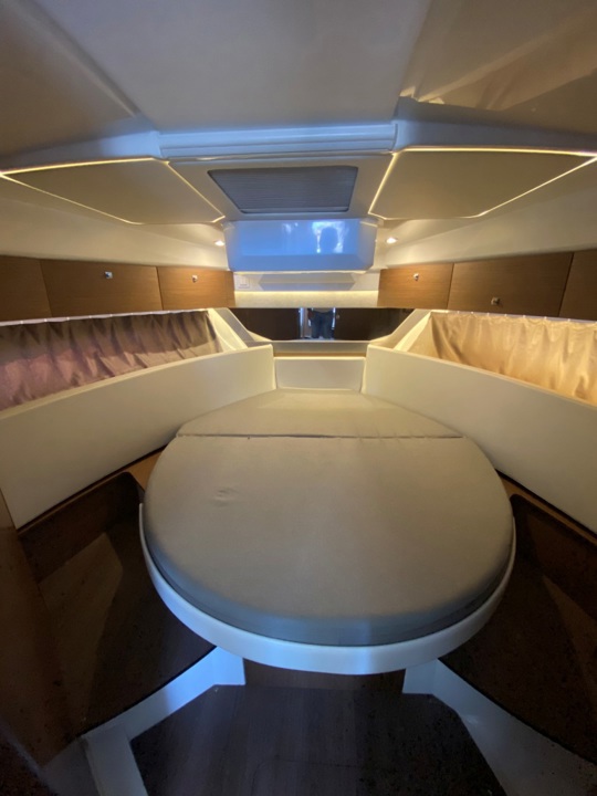 jeanneau MERRY FISHER 1095