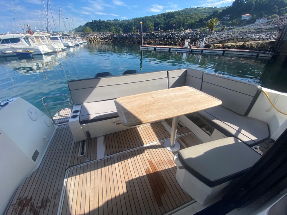 jeanneau MERRY FISHER 1095