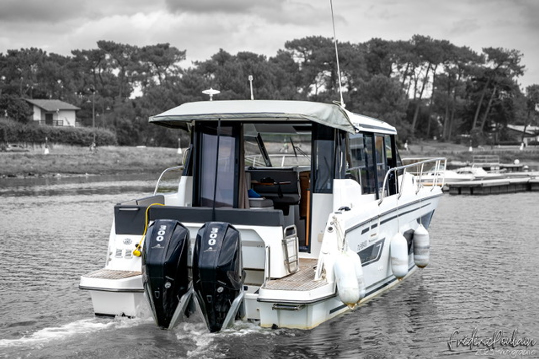 jeanneau MERRY FISHER 1095