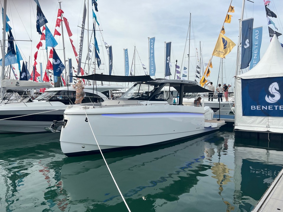 BENETEAU GRAN TURISMO 35 NEW