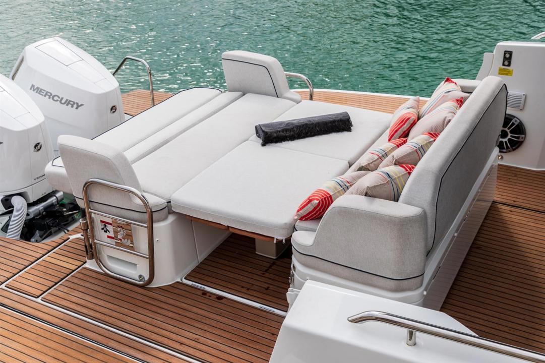 BENETEAU GRAN TURISMO 35 NEW