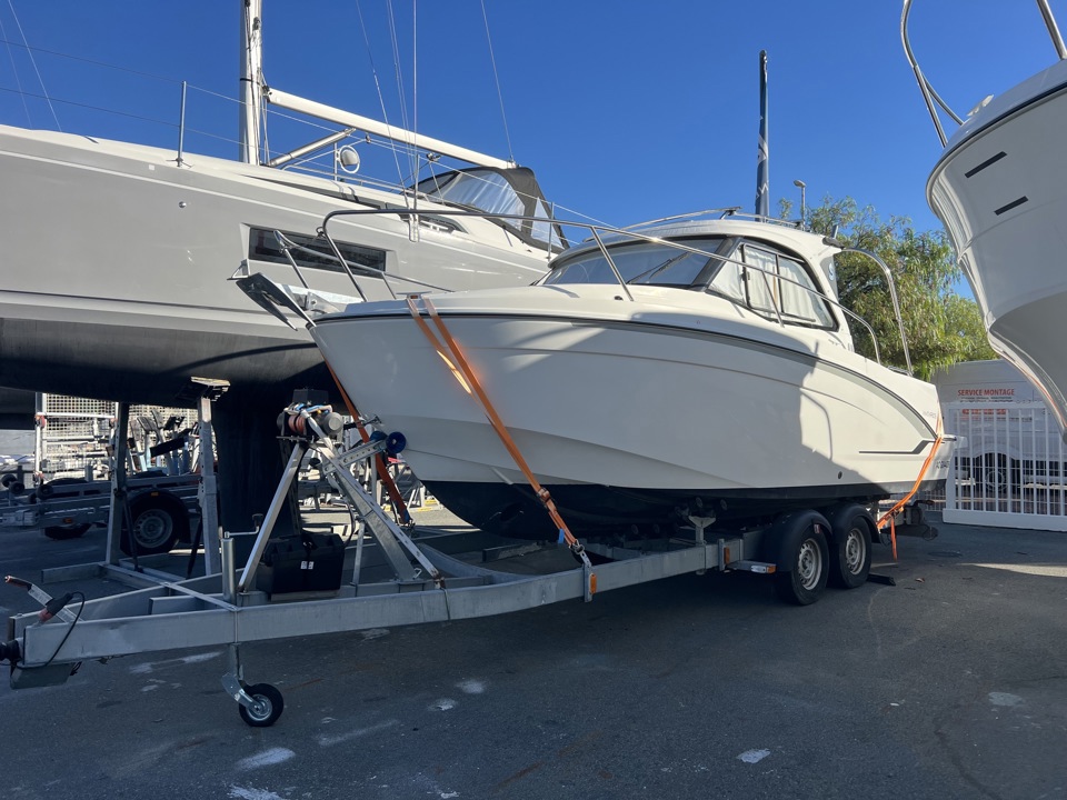 Beneteau Antares 7 OB